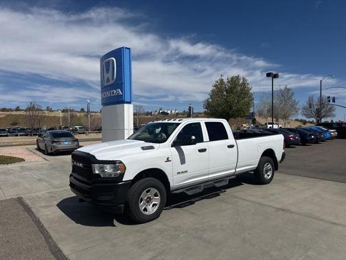 2020 RAM 3500 Tradesman Crew Cab 4x4 8' Box