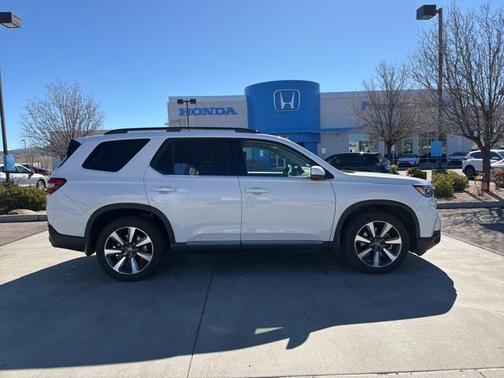 2024 Honda Pilot Elite