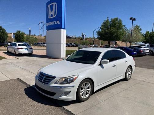 2012 Hyundai Genesis 3.8