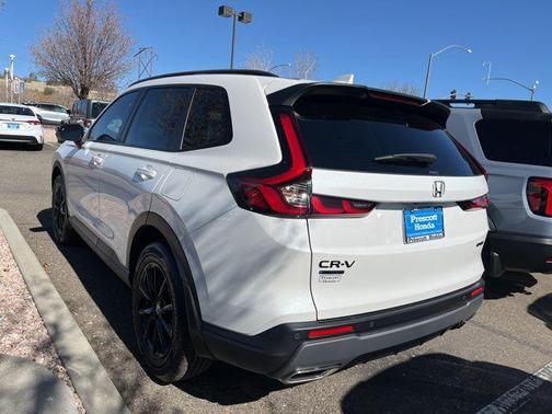 Platinum White Pearl 2026 Honda CR-V Hybrid Sport-L AWD