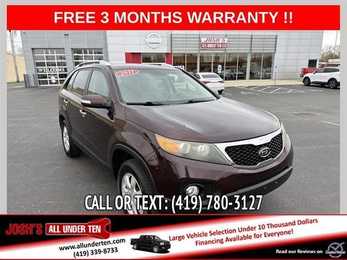 Red 2011 Kia Sorento LX