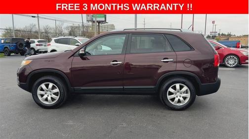 Red 2011 Kia Sorento LX