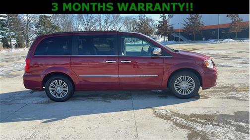 2016 Chrysler Town & Country Touring-L