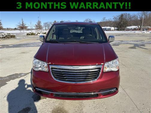 2016 Chrysler Town & Country Touring-L