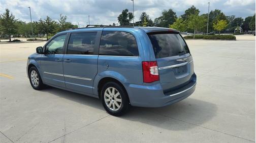 2012 Chrysler Town & Country Touring-L