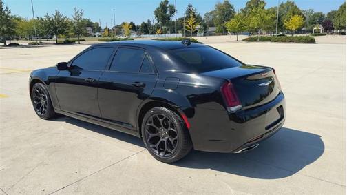 2019 Chrysler 300 S