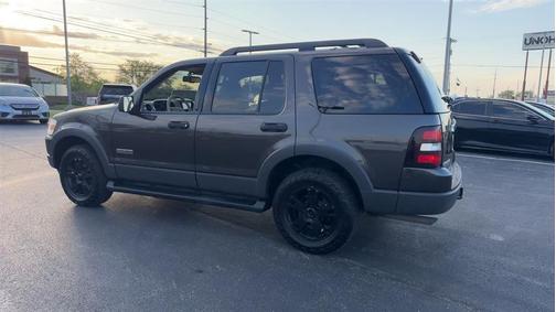 Yellow 2006 Ford Explorer XLT