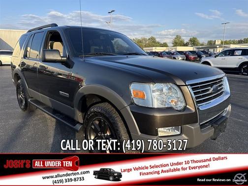 Yellow 2006 Ford Explorer XLT
