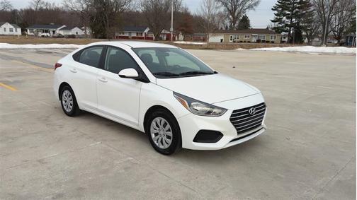 2021 Hyundai Accent SE