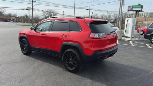 Red 2019 Jeep Cherokee Trailhawk
