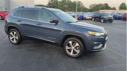 Blue 2020 Jeep Cherokee Limited