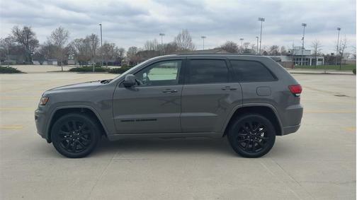 2019 Jeep Grand Cherokee Altitude