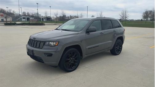 2019 Jeep Grand Cherokee Altitude