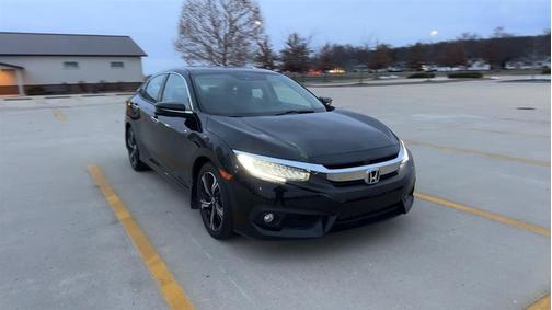 2018 Honda Civic Touring