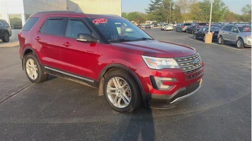 Red 2017 Ford Explorer XLT