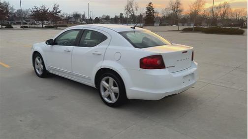2013 Dodge Avenger SE