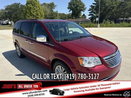 2016 Chrysler Town & Country Touring-L