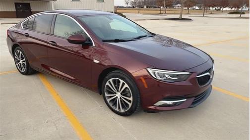 2019 Buick Regal Sportback Preferred II