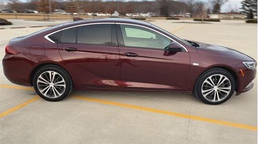 2019 Buick Regal Sportback Preferred II