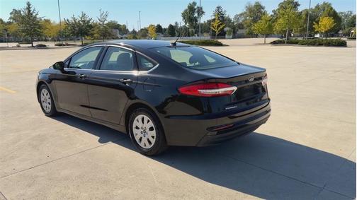 2019 Ford Fusion S