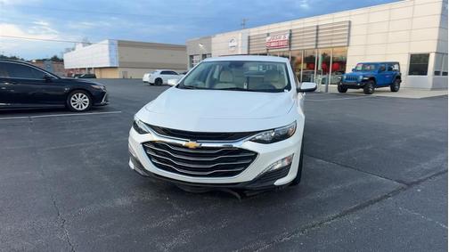 Yellow 2019 Chevrolet Malibu LT