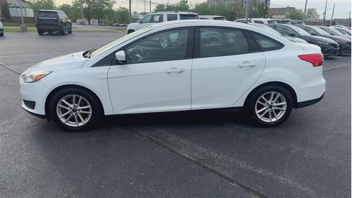 White 2018 Ford Focus SE