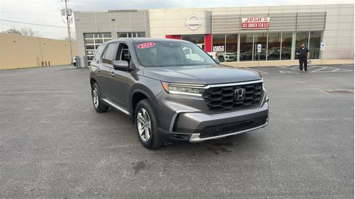Gray 2024 Honda Pilot EX-L 7-Passenger