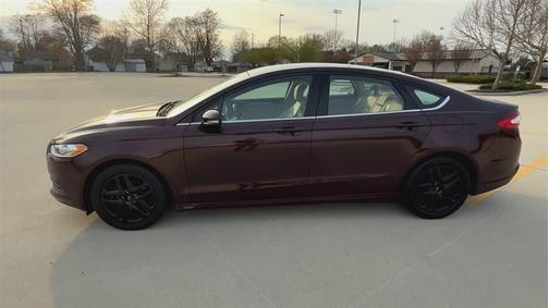 2013 Ford Fusion SE