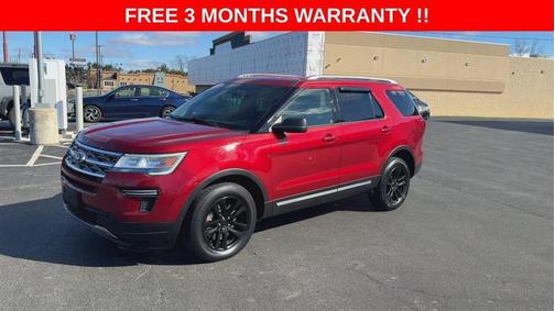 Red 2018 Ford Explorer XLT