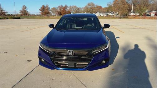 2022 Honda Accord Sport 2.0T