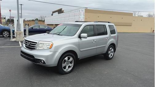 Silver 2013 Honda Pilot EX-L