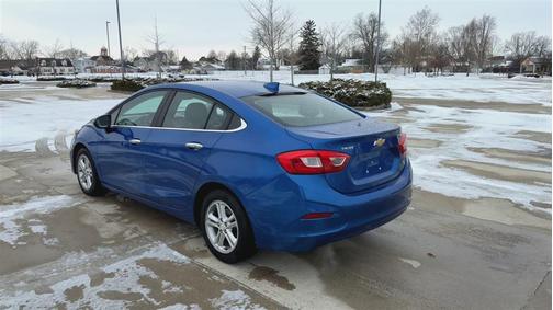 2017 Chevrolet Cruze LT