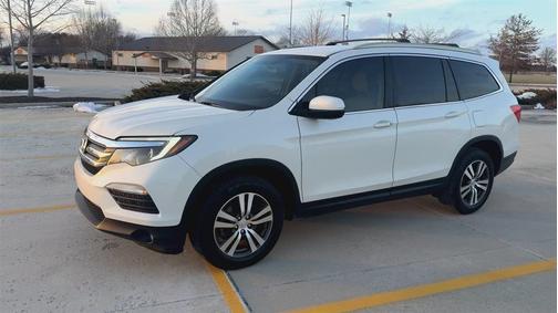 2018 Honda Pilot EX