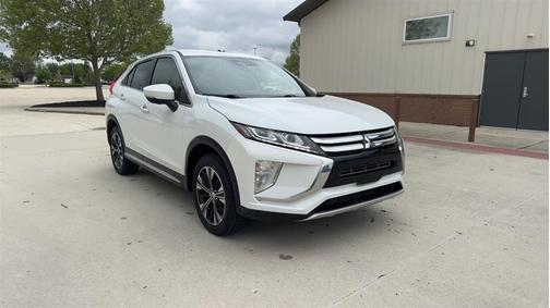 2020 Mitsubishi Eclipse Cross SE