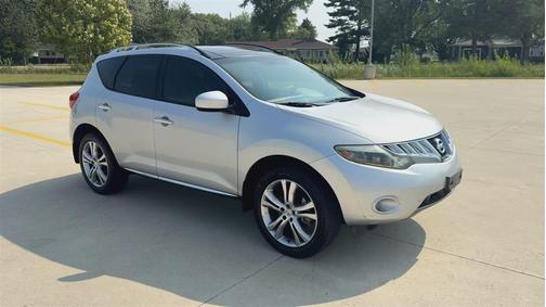 2009 Nissan Murano LE