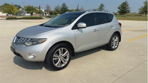 2009 Nissan Murano LE