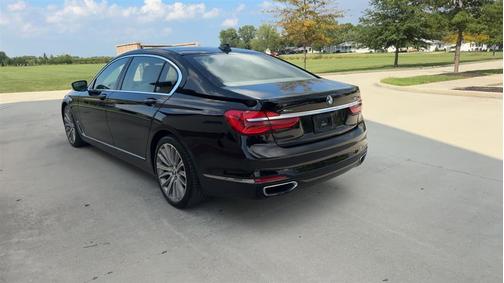 2016 BMW 750 i xDrive