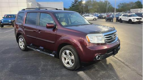 Red 2015 Honda Pilot EX-L