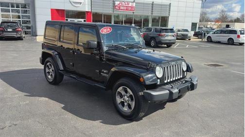 2016 Jeep Wrangler Unlimited Sahara