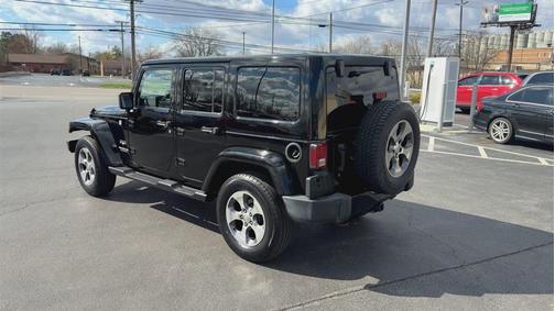 2016 Jeep Wrangler Unlimited Sahara