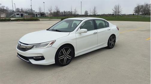 2017 Honda Accord Touring