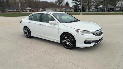 2017 Honda Accord Touring