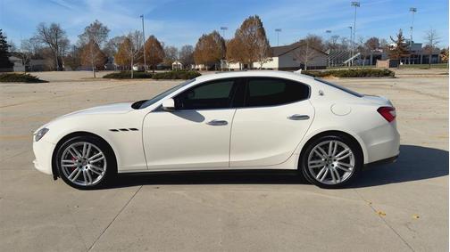 2017 Maserati Ghibli Base
