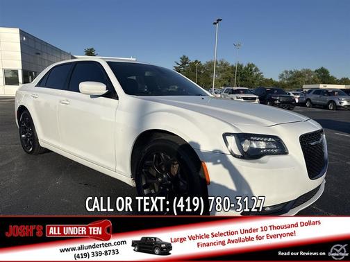 White 2019 Chrysler 300 S