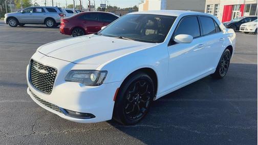 White 2019 Chrysler 300 S