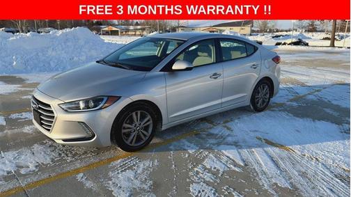 2017 Hyundai ELANTRA SE