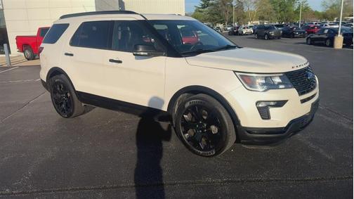 White 2019 Ford Explorer sport