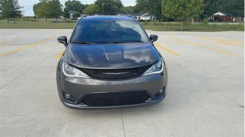 2019 Chrysler Pacifica Limited