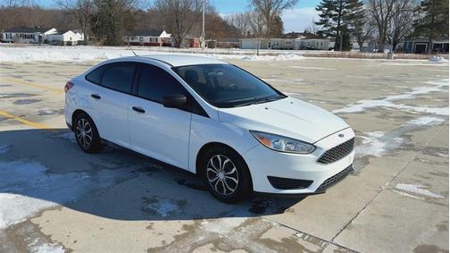 2016 Ford Focus S