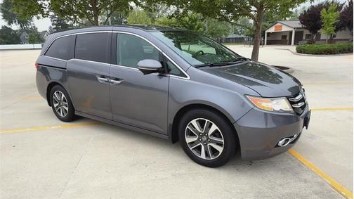 2016 Honda Odyssey Touring Elite